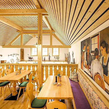 In Grundlsee With Sauna Holiday home Grundlsee