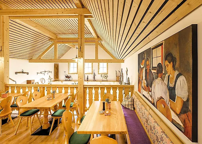 In Grundlsee With Sauna Holiday home Grundlsee